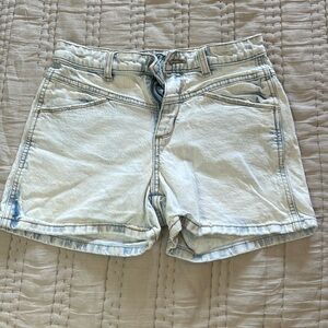 Acid wash Jean shorts, Universal Thread, size 2/26